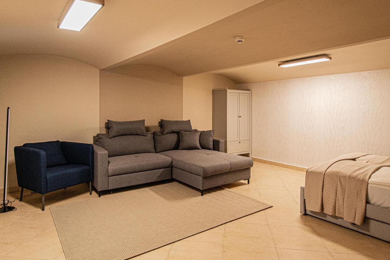 Modern And Spacious Apartments In City Center — Photos 3